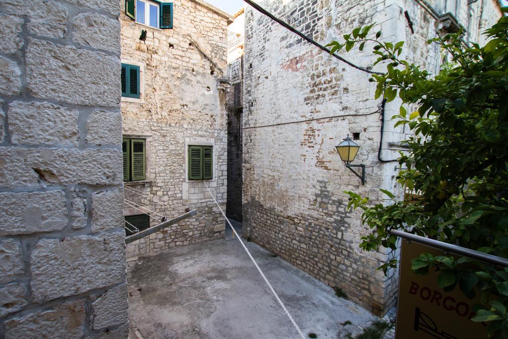Apartment Toma Trogir Exterior foto