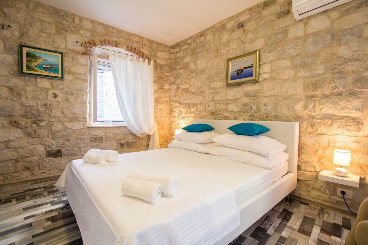 Apartment Toma Trogir Exterior foto