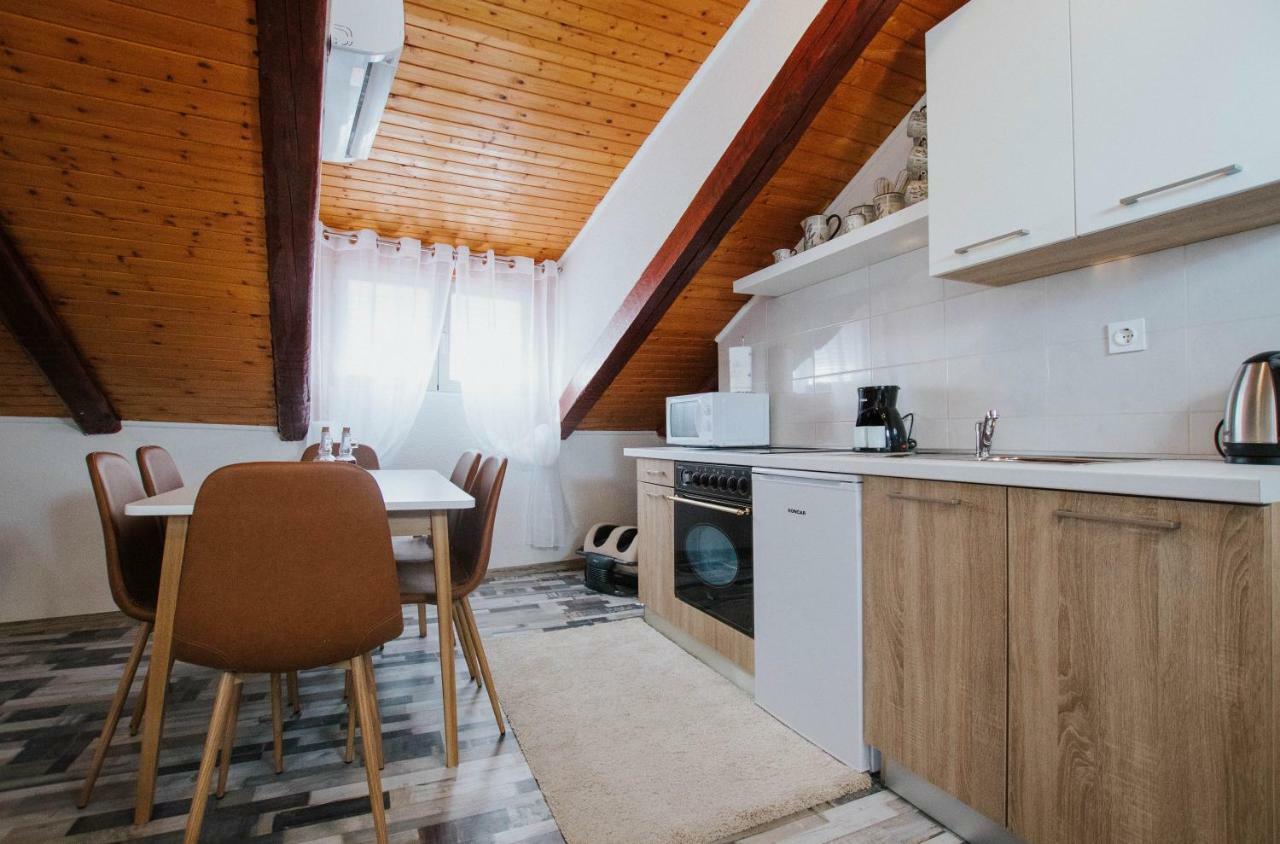 Apartment Toma Trogir Exterior foto